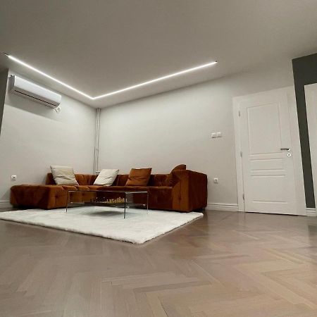The Alchemist Luxury Apartment Скоп'є Екстер'єр фото