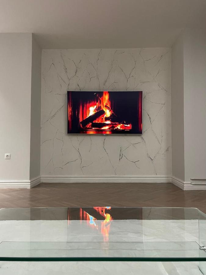 The Alchemist Luxury Apartment Скоп'є Екстер'єр фото
