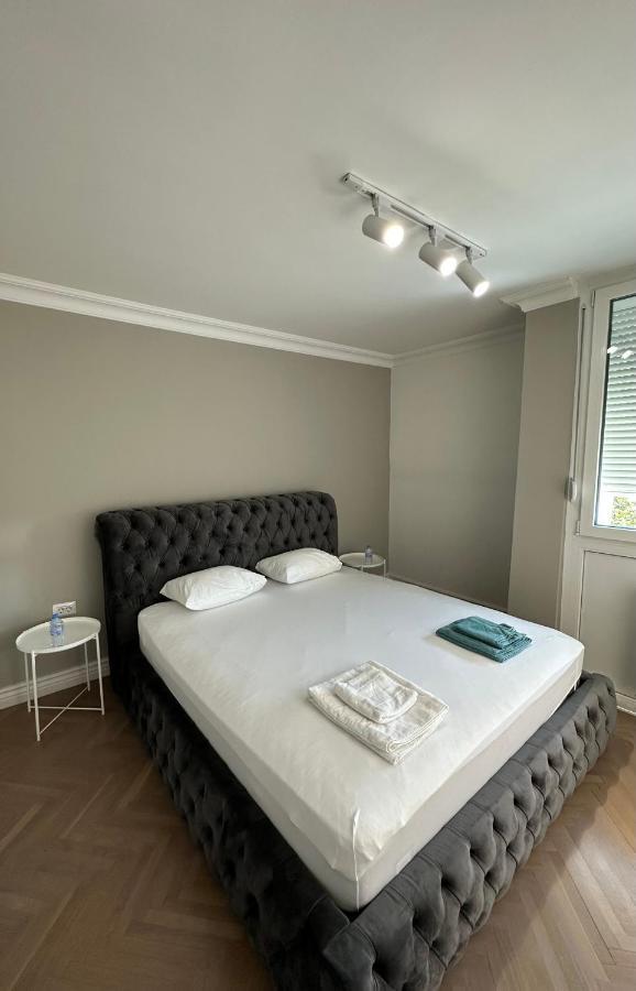 The Alchemist Luxury Apartment Скоп'є Екстер'єр фото